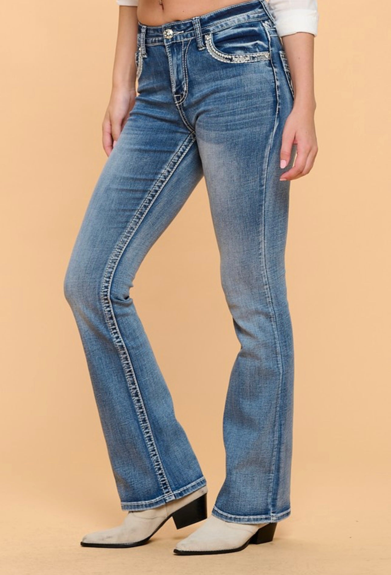 CATHY Embroider Bootcut Jeans
